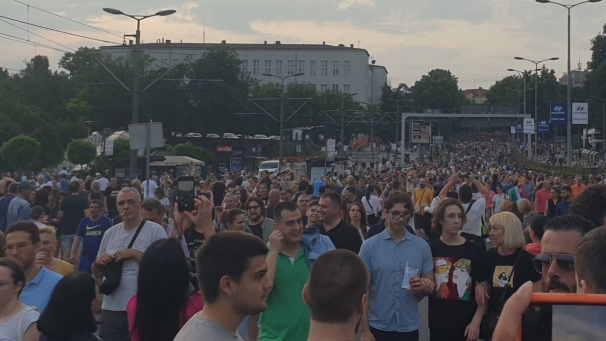 Blokada autoputa na protestu 'Srbija protiv nasilja' u Beogradu