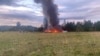 Snimak koji je potvrdio BBC Verify prikazuje trenutak kada se avion zapalio nakon pada u Kuženkinu ​​u Rusiji, 23. avgusta 2023.