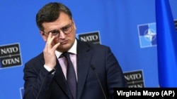 Український міністр закордонних справ Дмитро Кулеба наголосив, що Україна не відчуває, що «підтримка з боку США була розбита»