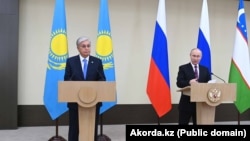 Президент Казахстана Касым-Жомарт Токаев и президент России Владимир Путин. Москва, 7 октября 2023 года