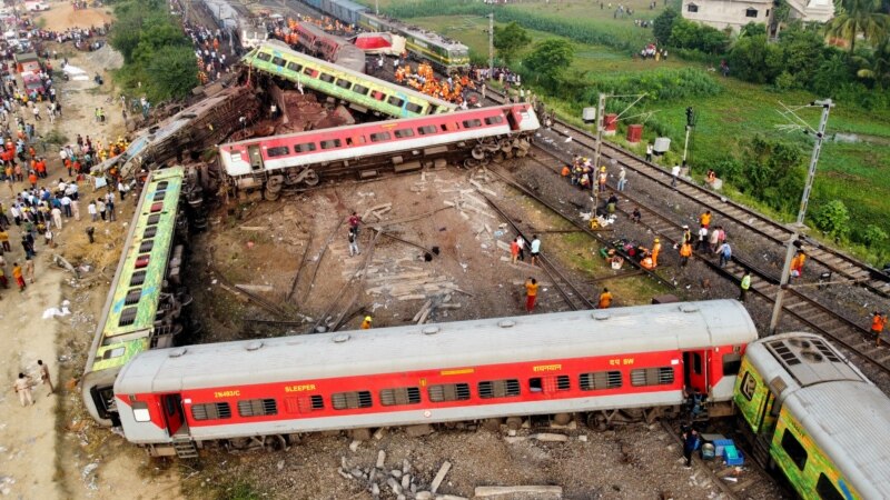 Грешка во сигнализацијата ја предизвикала железничката несреќа во Индија