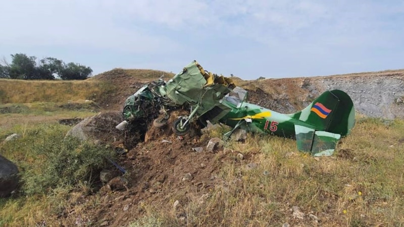 Plane Crash Kills 2 Pilots In Armenia