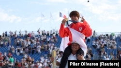 Yuto Horigome, din Japonia, campionul olimpic de la Paris, la skateboarding stradal.