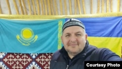 Украинский блогер Василь Гончар (пан Василь) в юрте незламності. Киев, Украина. Фото из архива Василя Гончара