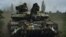 Танк украинских войск на позициях у Бахмута
