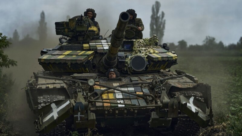 کی‌یف: نیروهای اوکراینی به تدریج روس‌ها را از جنوب اوکراین بیرون می‌رانند