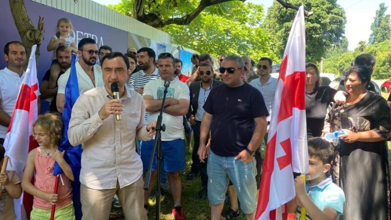 ბობოყვათელებმა, რომლებმაც პროტესტის დროს მატარებელიც კი გააჩერეს, შეთანხმებას მიაღწიეს