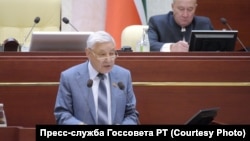 Фарид Мухаметшин и Марат Ахметов (справа) 