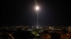 Shpërthimi i një rakete gjatë një sulmi rus mbi kryeqytetin e Kievit, Ukrainë, më 16 maj 2023.