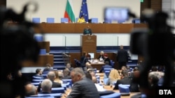 All deputies present in the Bulgarian parliament backed the proposed legislation on April 30. (file photo)