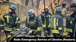 Унаслідок удару безпілотника водій зазнав травм – 23-річного рятувальника направили до лікувального закладу. Фото архівне 