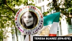 Илустративна фотографија протест поради мртта на Махса Амини. 