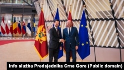 Presidenti i Malit të Zi, Jakov Millatoviq, dhe presidenti i Këshillit Evropian, Charles Michel. Bruksel, 2 korrik 2024.