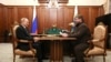 Президент России Владимир Путин и глава Чечни Рамзан Кадыров на встрече в Кремле 13 марта 2022 года 