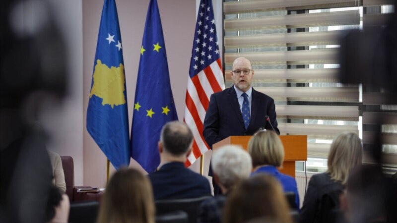 Hovenier: Integrimi evropian dhe euroatlantik i Kosovës, urgjencë e qartë