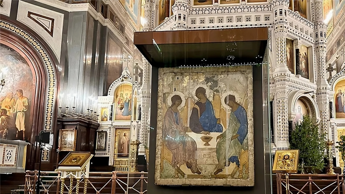 “Trinity” will be in the Cathedral of Christ the Savior for another month