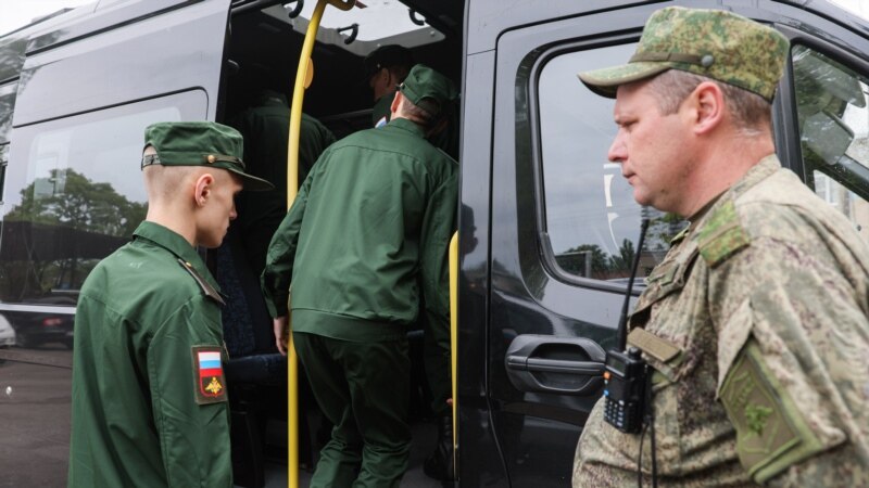 Ermənistan polisi Yerevanda rusiyalı fərarinin qaçırılmasına imkan verməyib