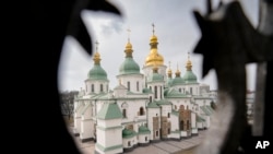 Saborni hram svete Sofije u Kijevu, koji je na Listi svetske baštine UNESCO, je sedište Pravoslavne crkve Ukrajine, mart 2022.