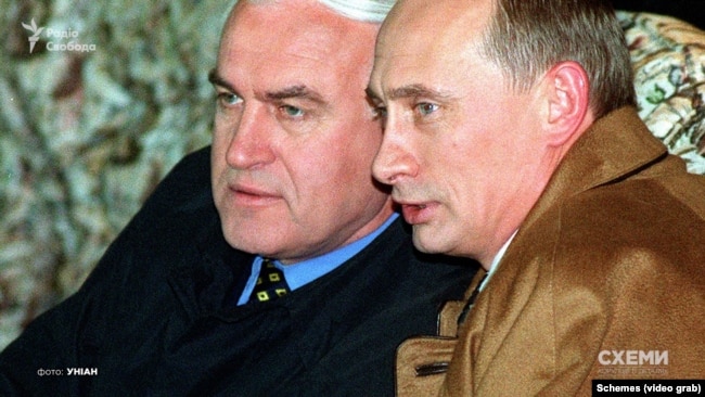 Два прем’єр-міністри України та Росії Валерій Пустовойтенко та Володимир Путін у жовтні 1999-го у Ялті підписали угоду щодо передачі озброєння РФ