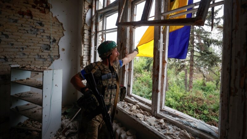 Kievul continuă „dezocuparea” în est și sud. Rusia raportează noi bombardamente transfrontaliere
