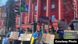 Учасники акції «Не мовчи! Полон вбиває!», Київ, 10 березня 2024 року, фото «Суспільне»