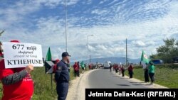 Protest na putu koji povezuje Tiranu sa aerodromom Rinas, 1. maj 2024.