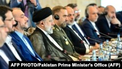 Pe 22 aprilie 2024, președintele iranian a participat, în Pakistan, la o intâlnire bilaterală cu premierul pakistanez.