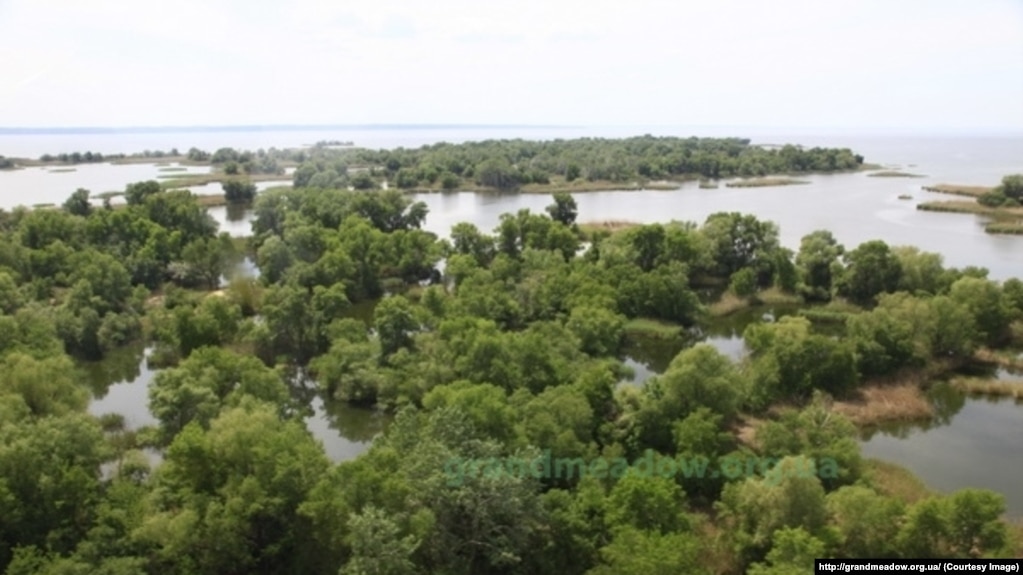 Експерти стверджують, що якщо не чіпати територію Каховського водосховища, вона стане така, яка була до побудови греблі. Національний природний парк «Великий Луг», 2023 рік