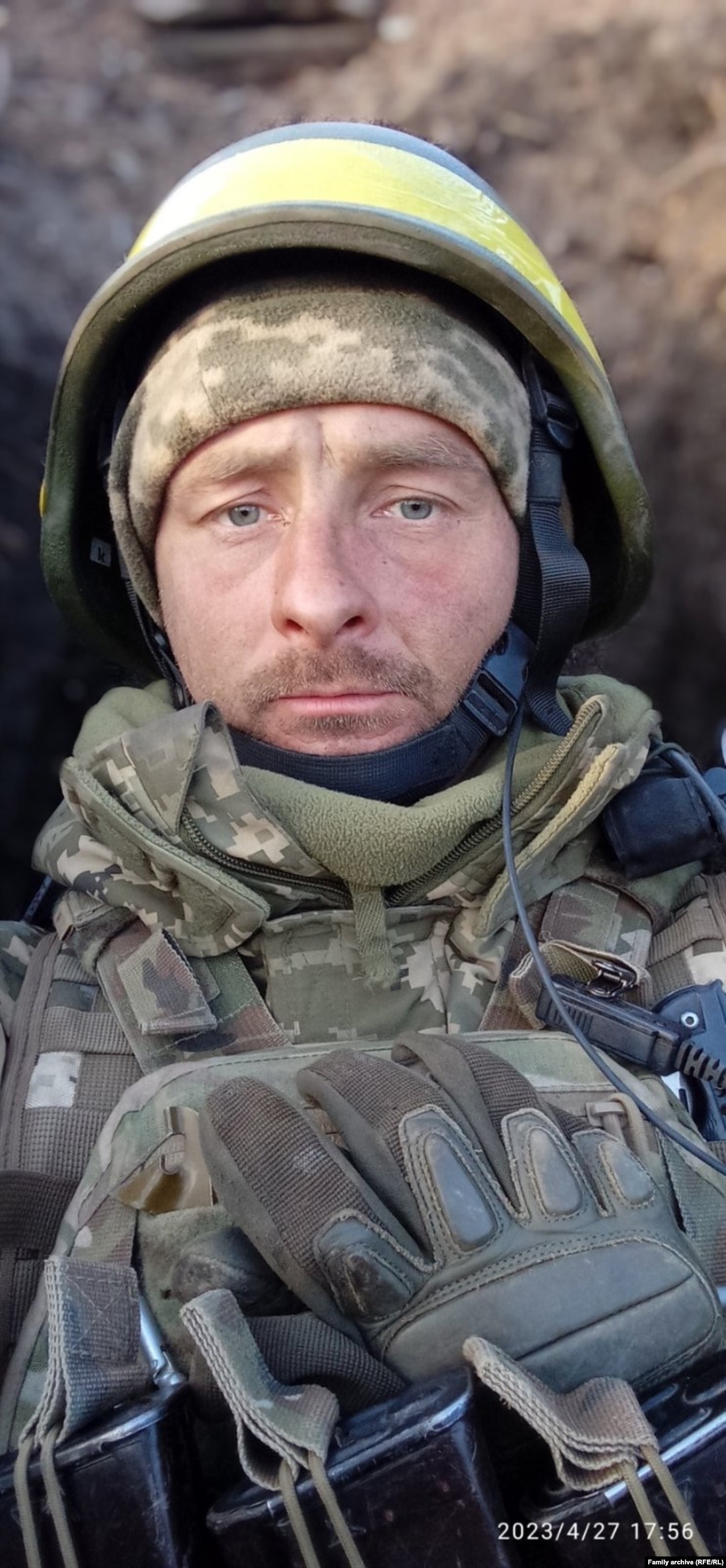 Minuhaliyevi u fotografua dy javë para se të vdiste. Ushtari 36-vjeçar ukrainas po merrte pjesë në një sulm ndaj pozicioneve ruse më 11 maj, kur u godit për vdekje nga një copë predhe.