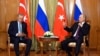 Președintele turc Recep Tayyip Erdoğan și președintele rus Vladimir Putin, la întâlnirea de la Soci, Rusia, 4 septembrie 2023