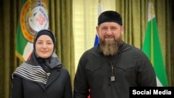  Хутмат Кадирова с татко си 