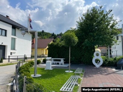 Spomenik "Osmica" podsjeća na stradanje djece.