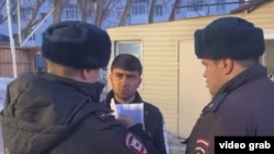 После нападения на подмосковный «Крокус Сити Холл» по всей России активизировались полицейские рейды в отношении мигрантов 