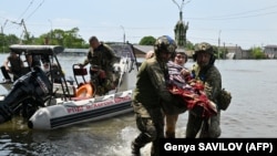 تخریب بند آب در منطقه خرسوم اوکراین تهدد های جدی را به غیرنظامیان وارد کرده است