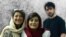 شروین حاجی‌پور، نیلوفر حامدی و الهه محمدی
