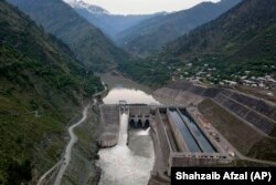 Glavna brana projekta hidroelektrane Neelum-Jhelum u Nauseriju u Pakistanu, u blizini Muzaffarabada, glavnoga grada Kašmira pod upravom Pakistana, 4. maja 2023. Elektrana, koju je izgradio kineski konzorcij, morala je biti zatvorena zbog straha da bi se moglo srušiti.