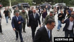 Делегация армян Карабаха прибыла на переговоры в Евлах