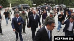 Делегация армян Карабаха прибыла на переговоры в Евлах