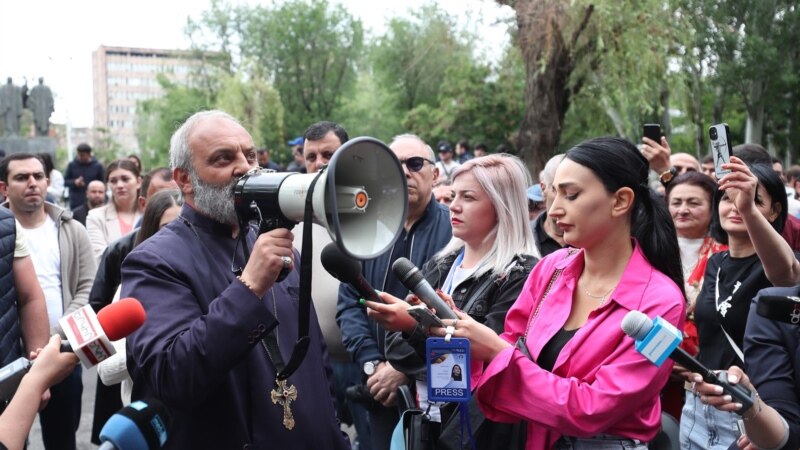 Protest Leader Stays Mum On Candidate To Replace Pashinian