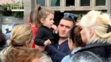 Etnici armeni din Nagorno-Karabah s-au refugiat în orașul de frontieră Goris, din Armenia