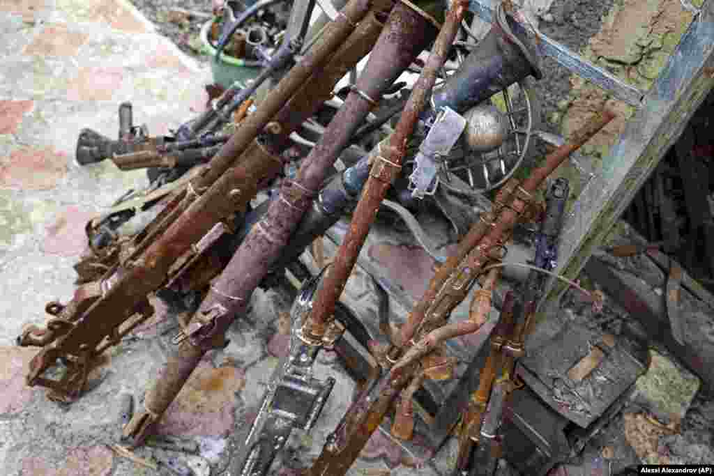 Friends and acquaintances have been bringing&nbsp;Mikhalev old weapons and ammunition that he turns into what he calls the &quot;flowers of war.&quot; Donetsk, the center of Ukraine&#39;s industrial heartland in the Donbas region, has been engulfed by fighting ever since the Moscow-backed separatist rebellion erupted in April 2014.