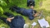 Тројцата косовски полицајци при апсењето од српското МВР на 14 јуни 2023