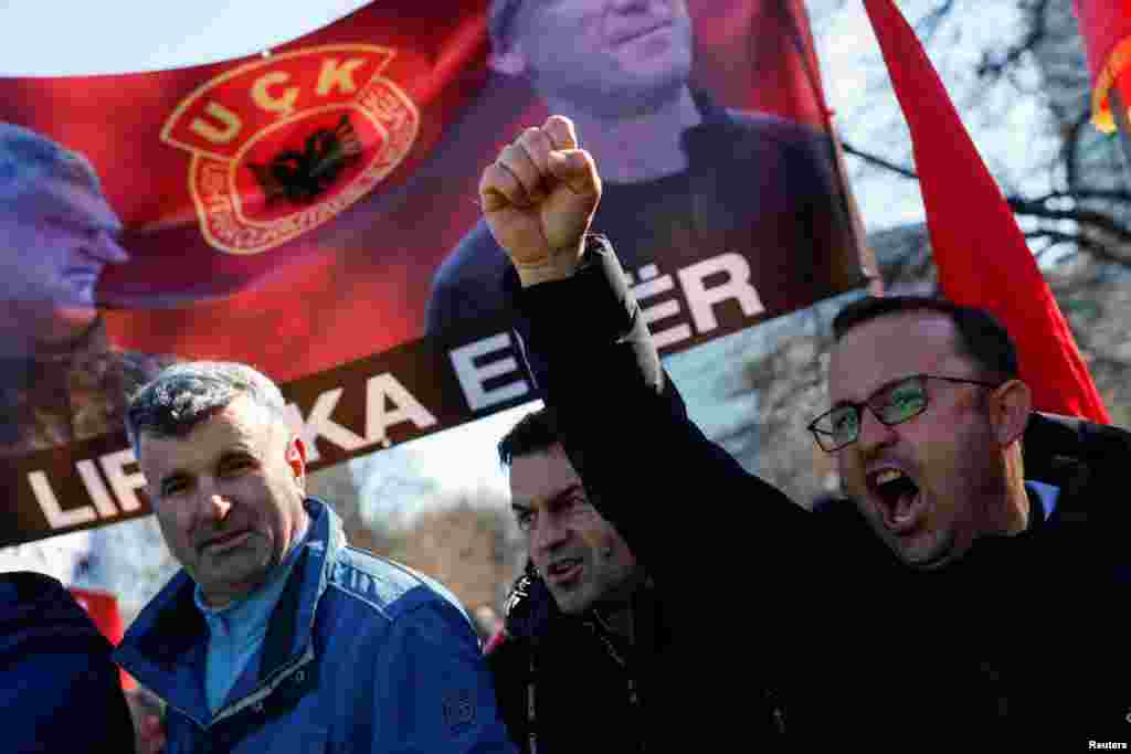 Protestuesit u shprehën të bindur në pafajësinë e të akuzuarve.&nbsp;