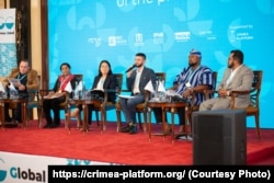 Дискуссия о колониализме и деколонизации состоялась на одной из панелей международной конференции. Киев, 14 октября 2023 года