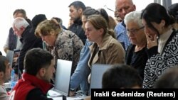 ARMENIA - Refugees from Nagorno-Karabakh register at the aid centre in the border village of Kornidzor, September 26, 2023.