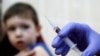 "Постоянные угрозы": власти Чечни не справляются с вакцинацией?