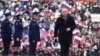 Владимир Путин на концерте, посвящённом российским военнослужащим, участвовавшим в войне против Украины, на стадионе «Лужники» в Москве. Россия, 22 февраля 2023 года