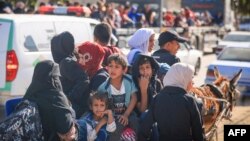 Palestinci beže iz grada Gaza, 13. oktobar 2023. 