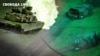 Американські танки Abrams і російські танки-сараї (колаж)