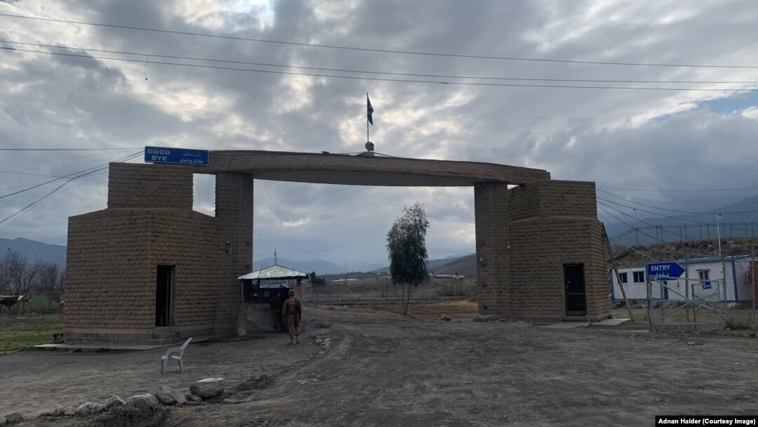 The border gate in Kurram tribal district's Kharlachi between Afghanistan and Pakistan (file photo)